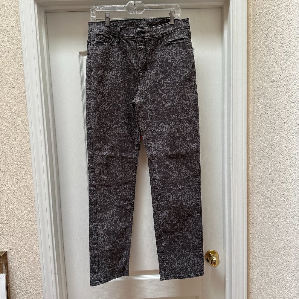 Levi's camo print jeans